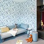 Ξενοδοχείο Ibis Styles Amsterdam Airport 3*