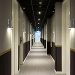 Tulip Amsterdam Airport 3*