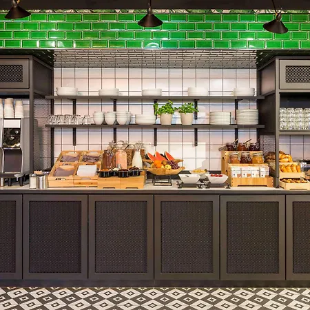 Ibis Styles Amsterdam Airport 3* سخيبول