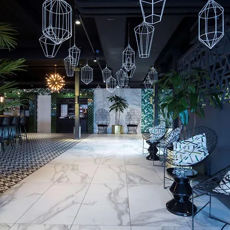 Hotel Tulip Amsterdam Airport 3*