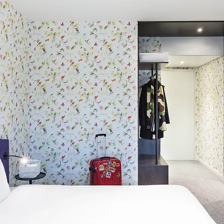 Ibis Styles Amsterdam Airport سخيبول