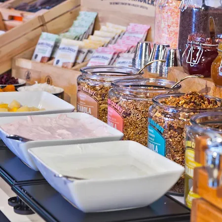 Tulip Amsterdam Airport Hotel