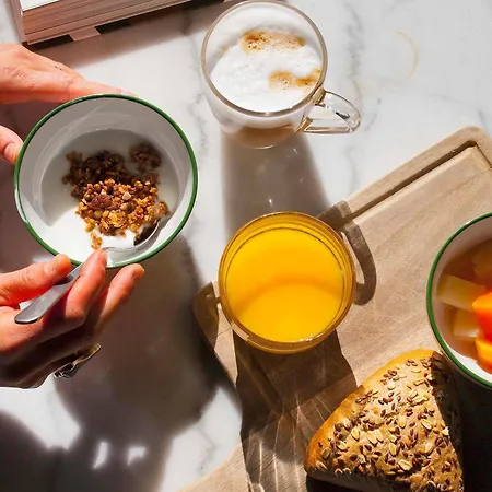 Tulip Amsterdam Airport