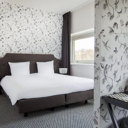 Ibis Styles Amsterdam Airport سخيبول