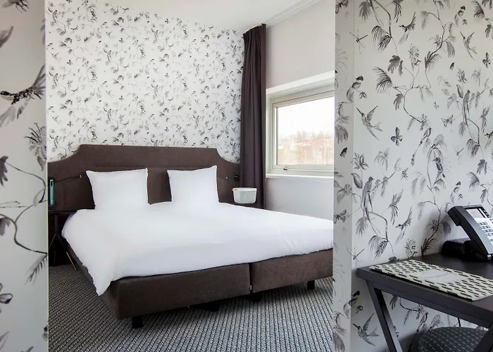 Hotell Ibis Styles Amsterdam Airport 3*