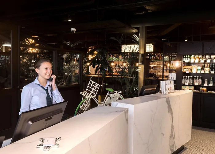 Hotell Ibis Styles Amsterdam Airport 3*