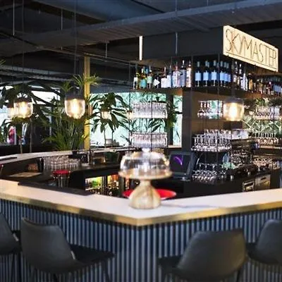 Ibis Styles Amsterdam Airport Hotell