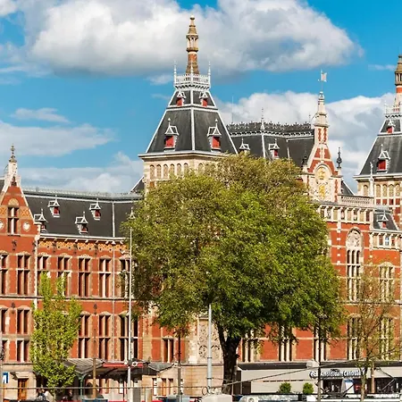 Ibis Styles Amsterdam Airport 3*